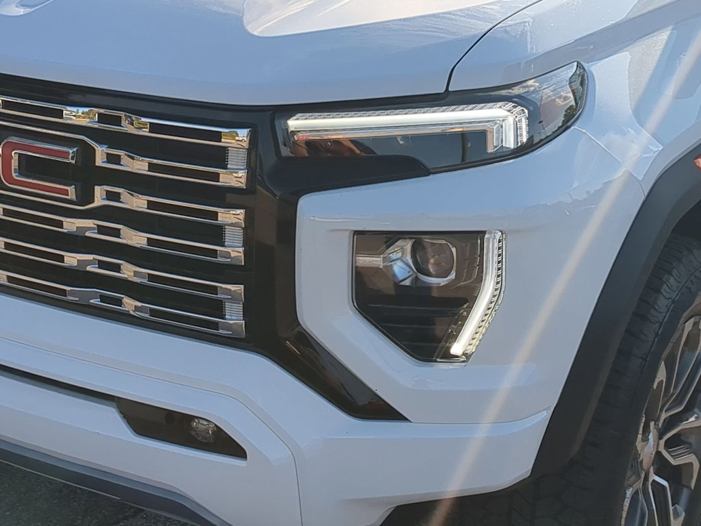 2024 GMC Canyon Denali 23