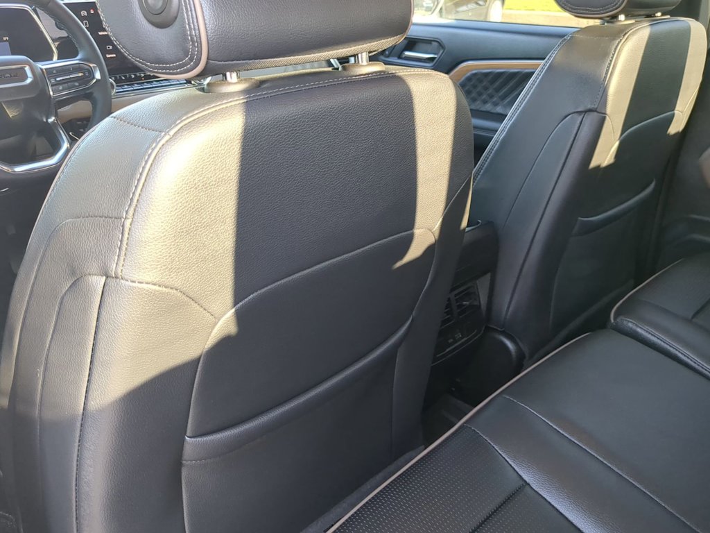 2024 GMC Canyon Denali 13