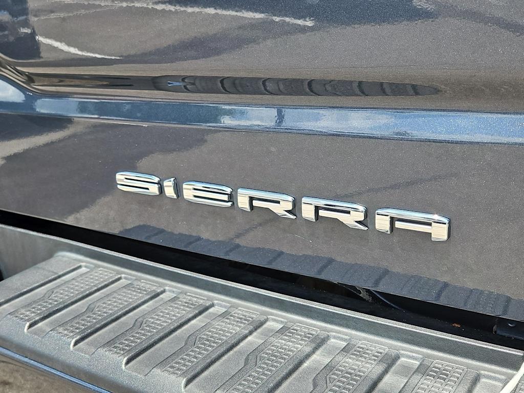 Thumbnail: 2021 GMC Sierra 1500 - 23