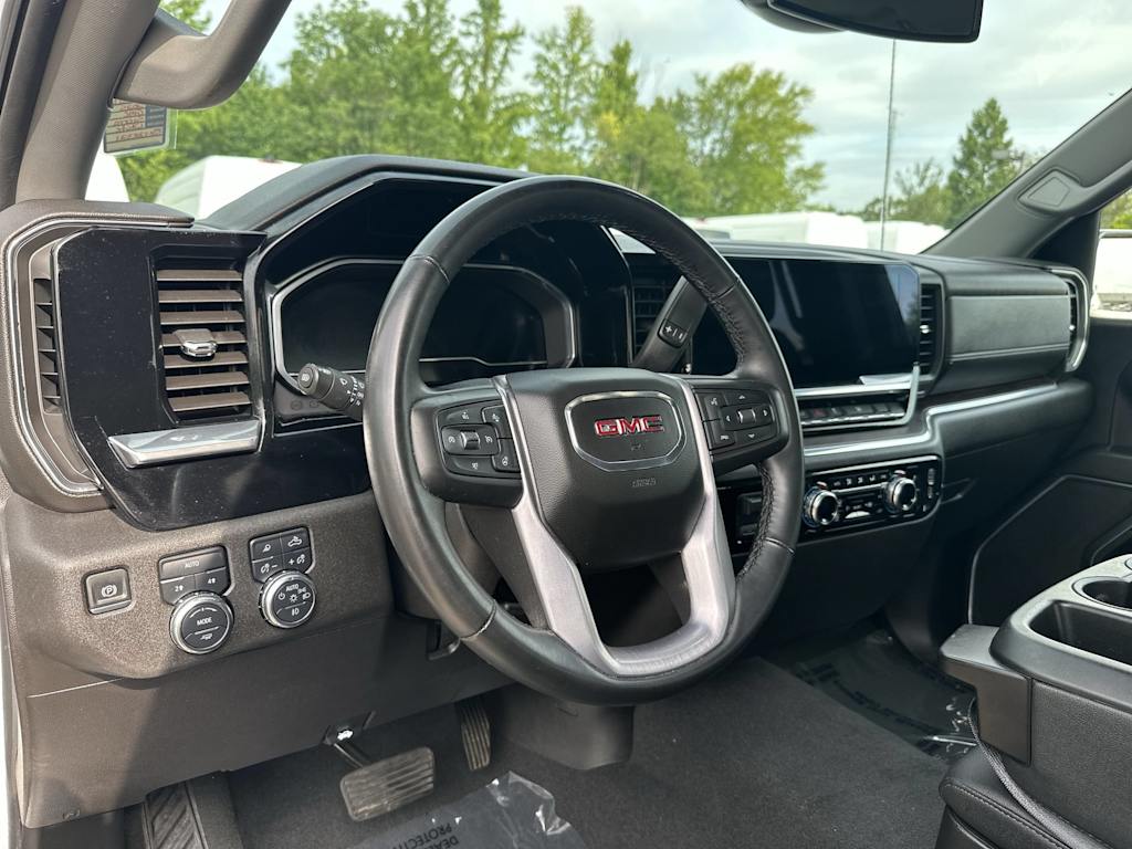 Thumbnail: 2025 GMC Sierra 1500 - 2