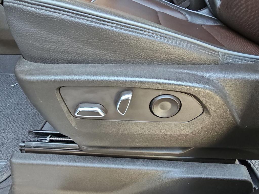 Thumbnail: 2023 GMC Sierra 1500 - 31