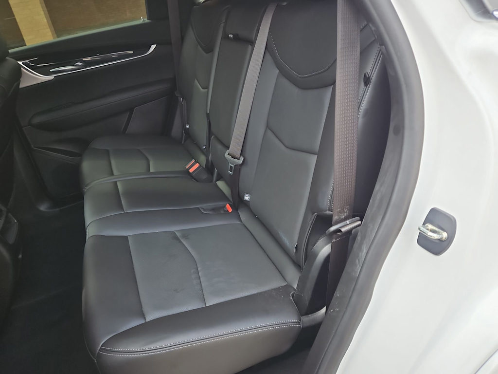 Thumbnail: 2024 Cadillac XT5 - 28