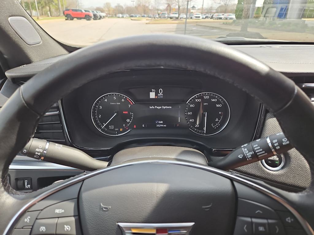 Thumbnail: 2024 Cadillac XT5 - 17