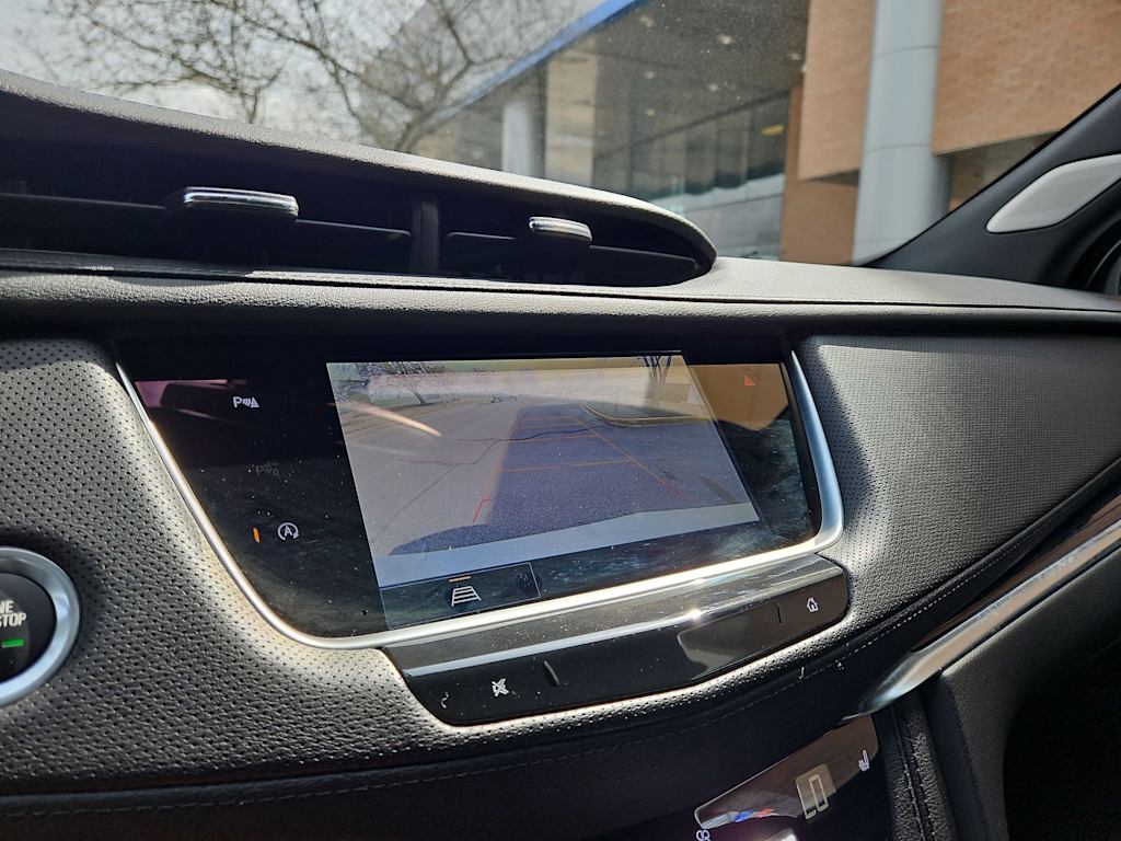 Thumbnail: 2024 Cadillac XT5 - 15