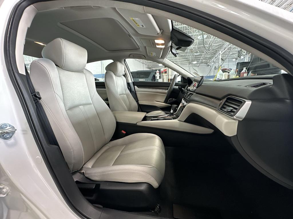 Thumbnail: 2020 Honda Accord - 38