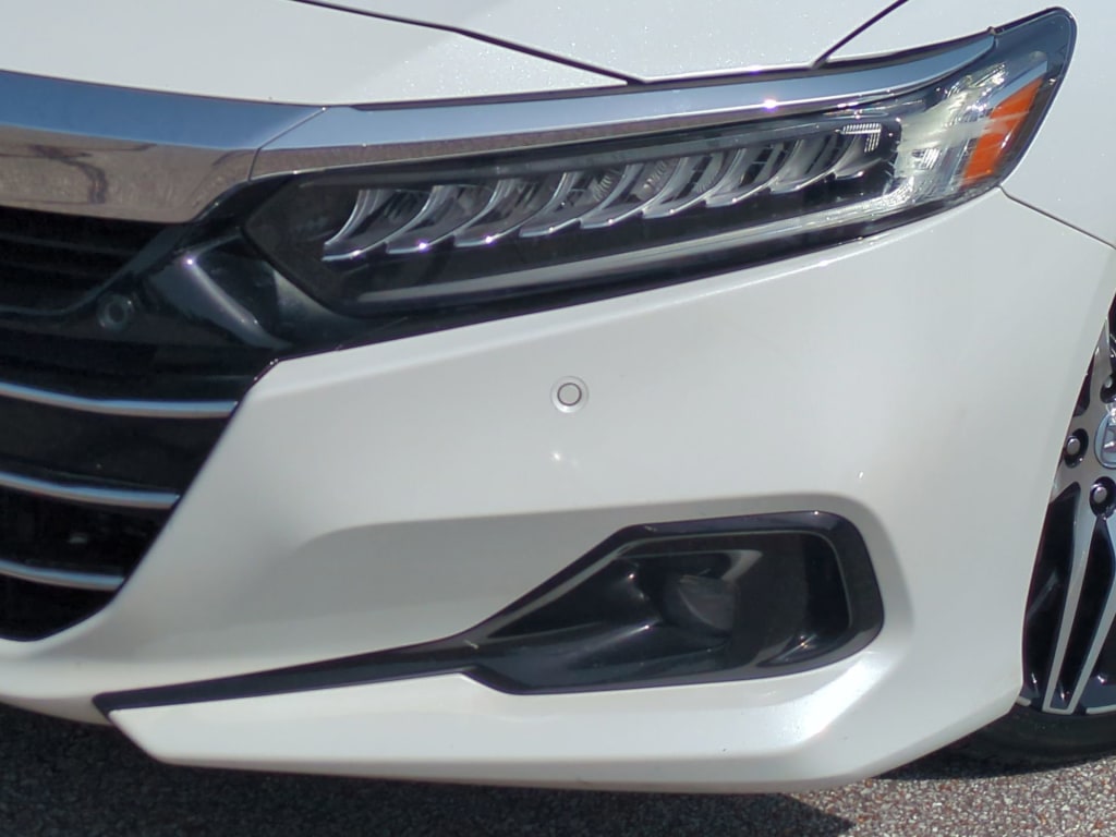 2021 Honda Accord Touring 24