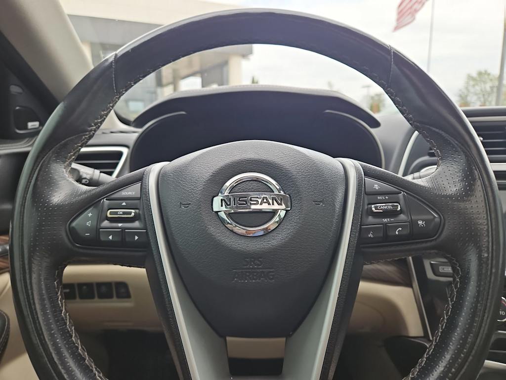 Thumbnail: 2017 Nissan Maxima - 15