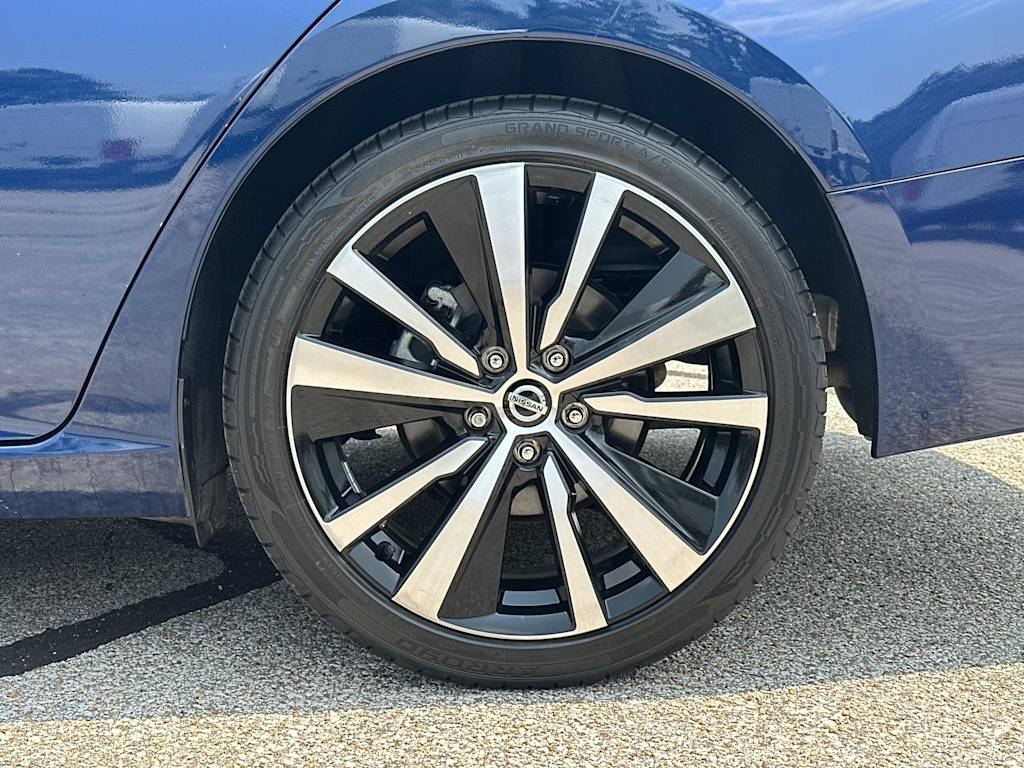 Thumbnail: 2022 Nissan Altima - 8