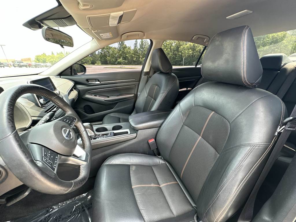 Thumbnail: 2022 Nissan Altima - 11