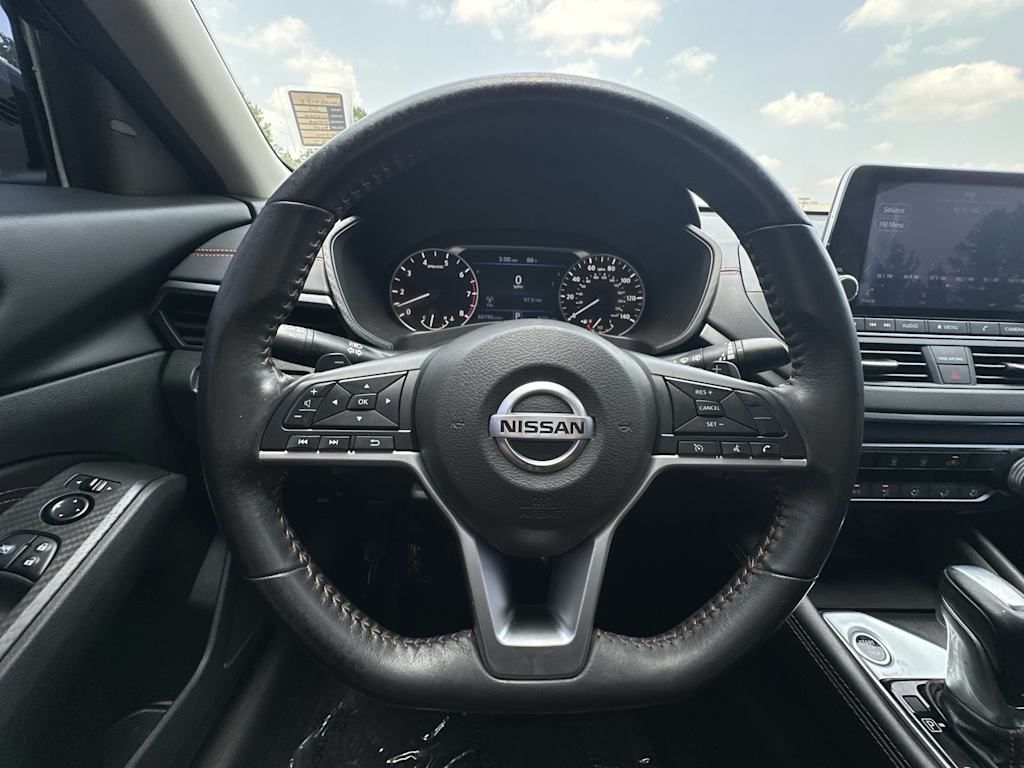 Thumbnail: 2022 Nissan Altima - 10