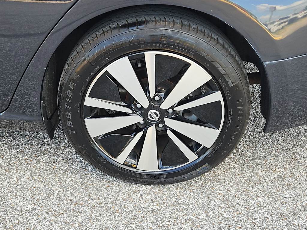 Thumbnail: 2020 Nissan Altima - 7