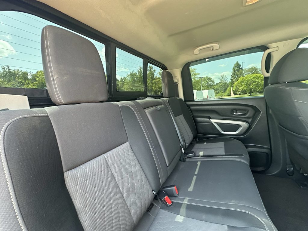Thumbnail: 2021 Nissan Titan - 27