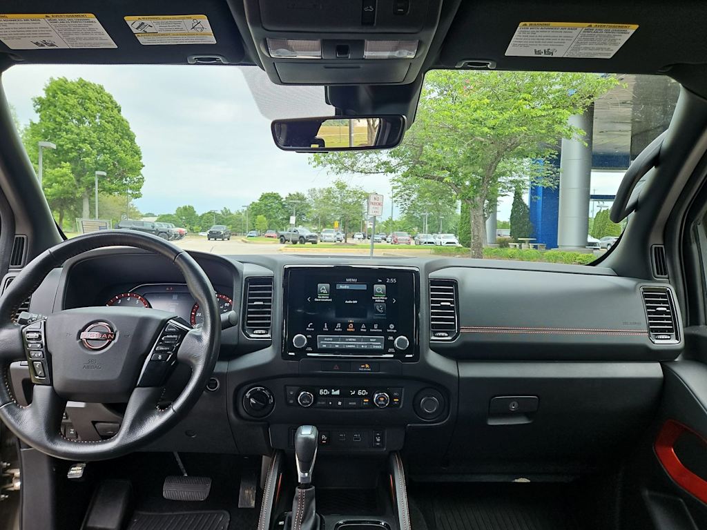 Thumbnail: 2023 Nissan Frontier - 10