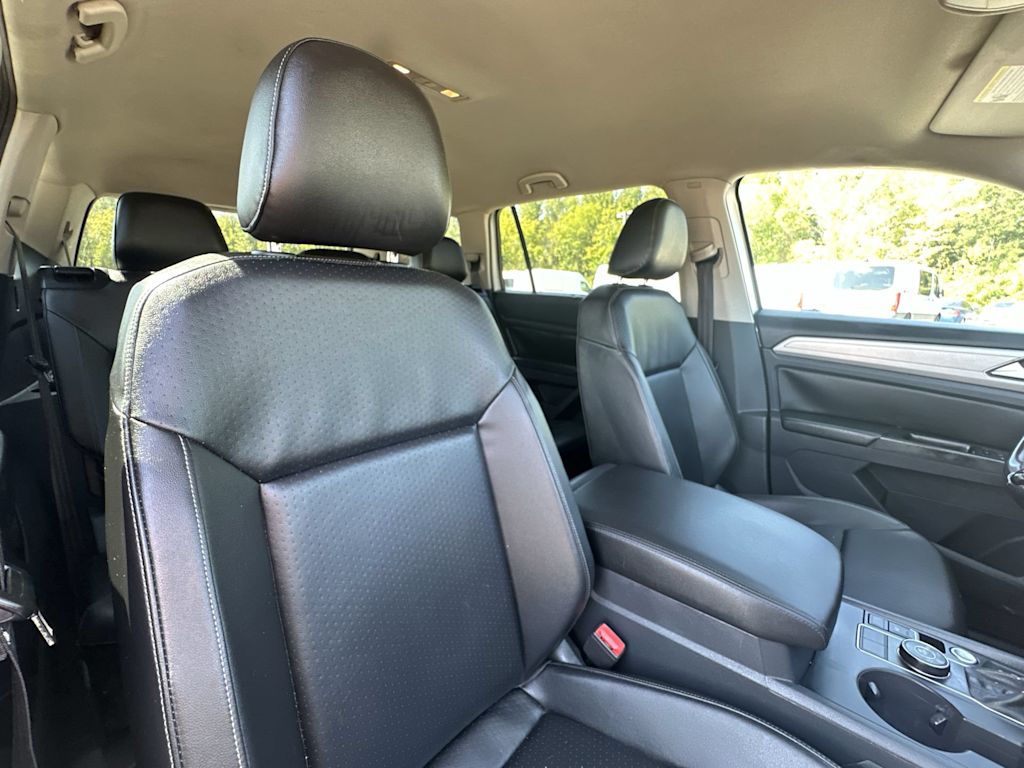 Thumbnail: 2018 Volkswagen Atlas - 11