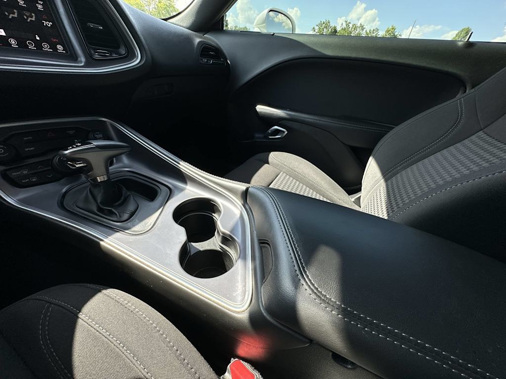 Thumbnail: 2019 Dodge Challenger - 14