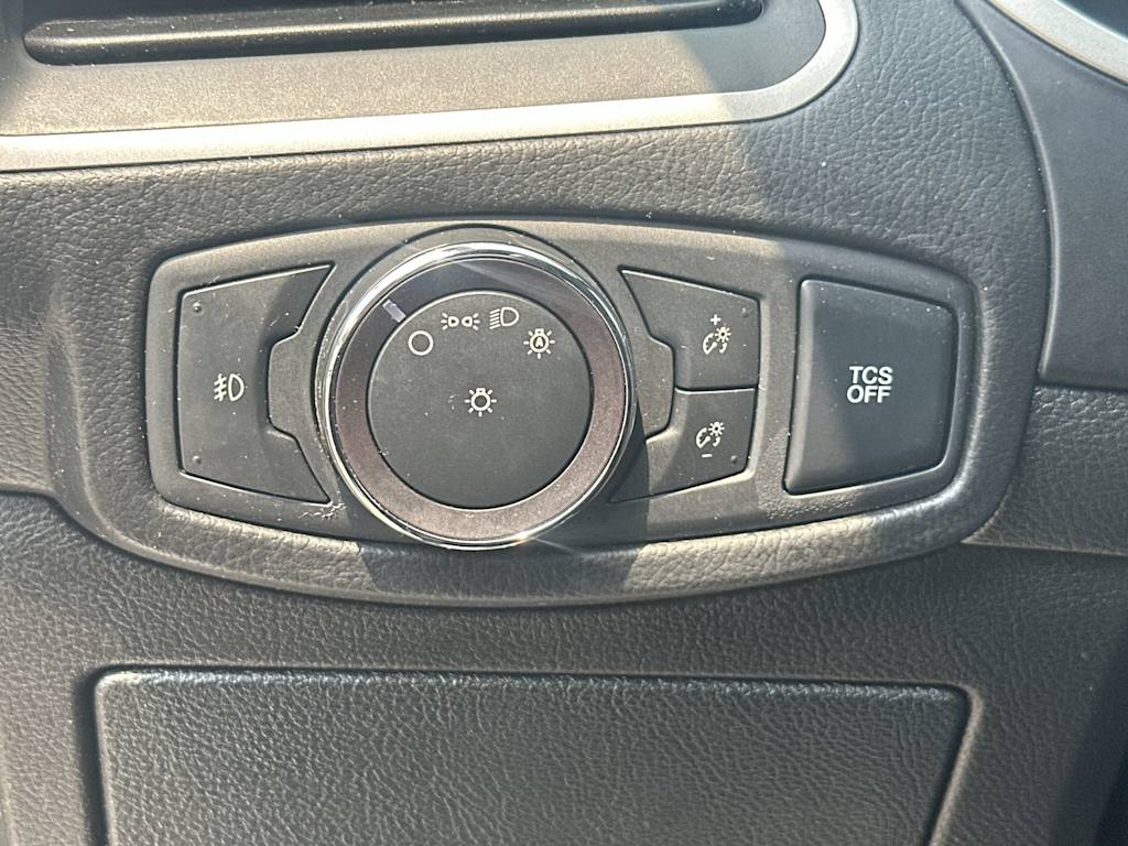 Thumbnail: 2019 Ford Edge - 27