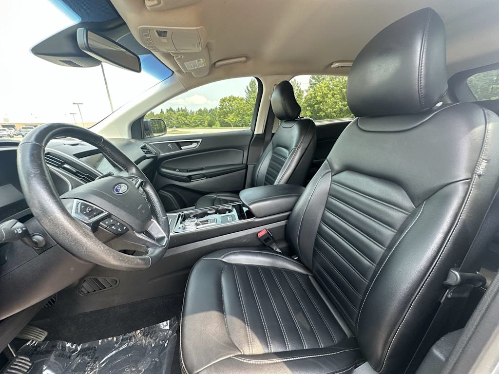 Thumbnail: 2019 Ford Edge - 11