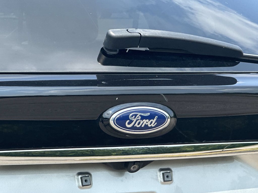 Thumbnail: 2019 Ford Edge - 7