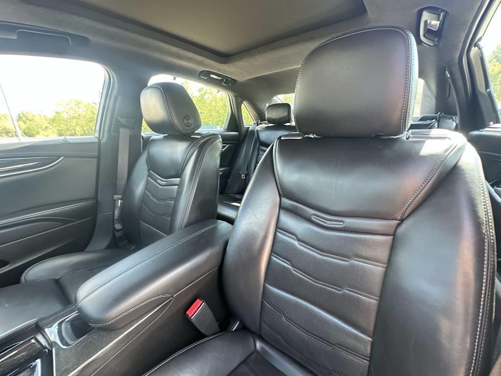 Thumbnail: 2018 Cadillac XTS - 10