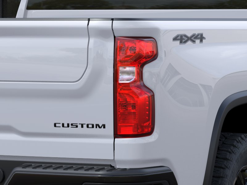 Thumbnail: 2026 Chevrolet Silverado 2500 - 17