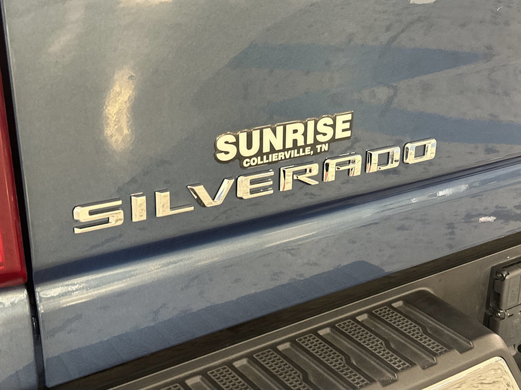 Thumbnail: 2025 Chevrolet Silverado 2500 - 24