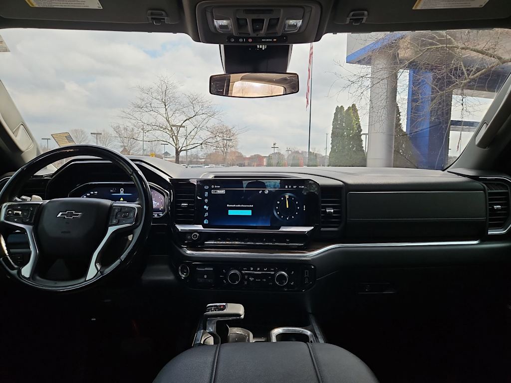 Thumbnail: 2023 Chevrolet Silverado 1500 - 10