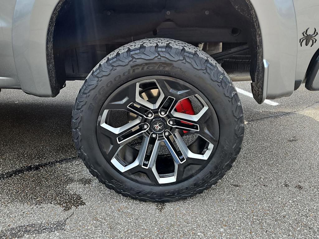 Thumbnail: 2023 Chevrolet Silverado 1500 - 8