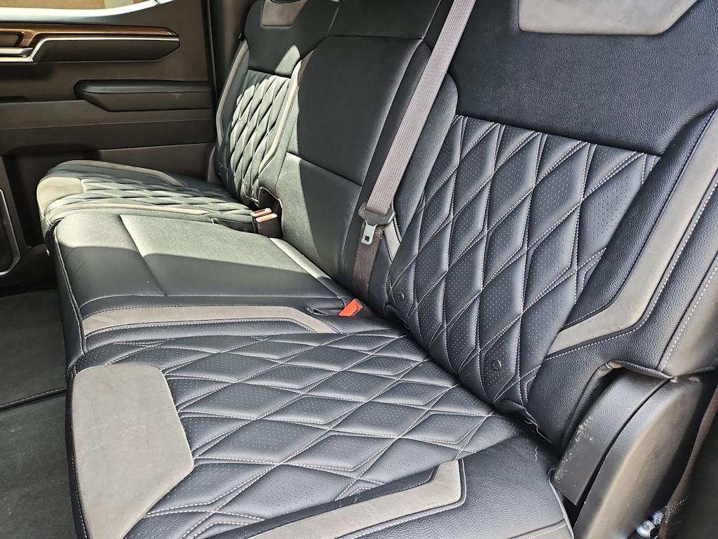 Thumbnail: 2023 Chevrolet Silverado 1500 - 26