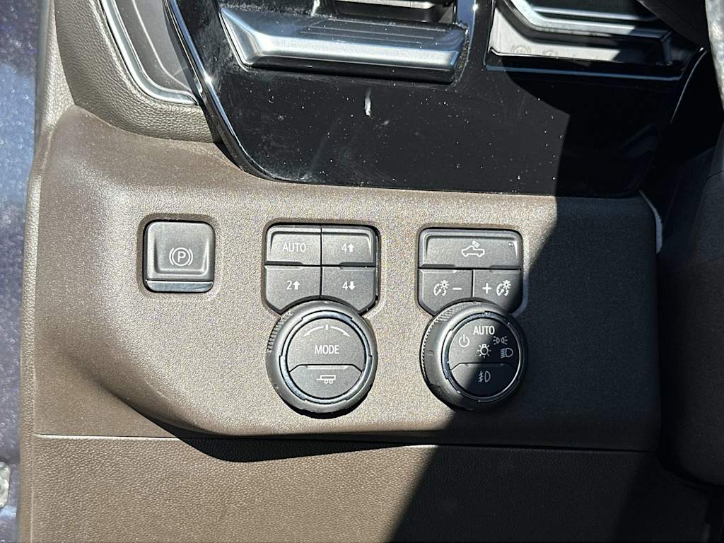 Thumbnail: 2022 Chevrolet Silverado 1500 - 25
