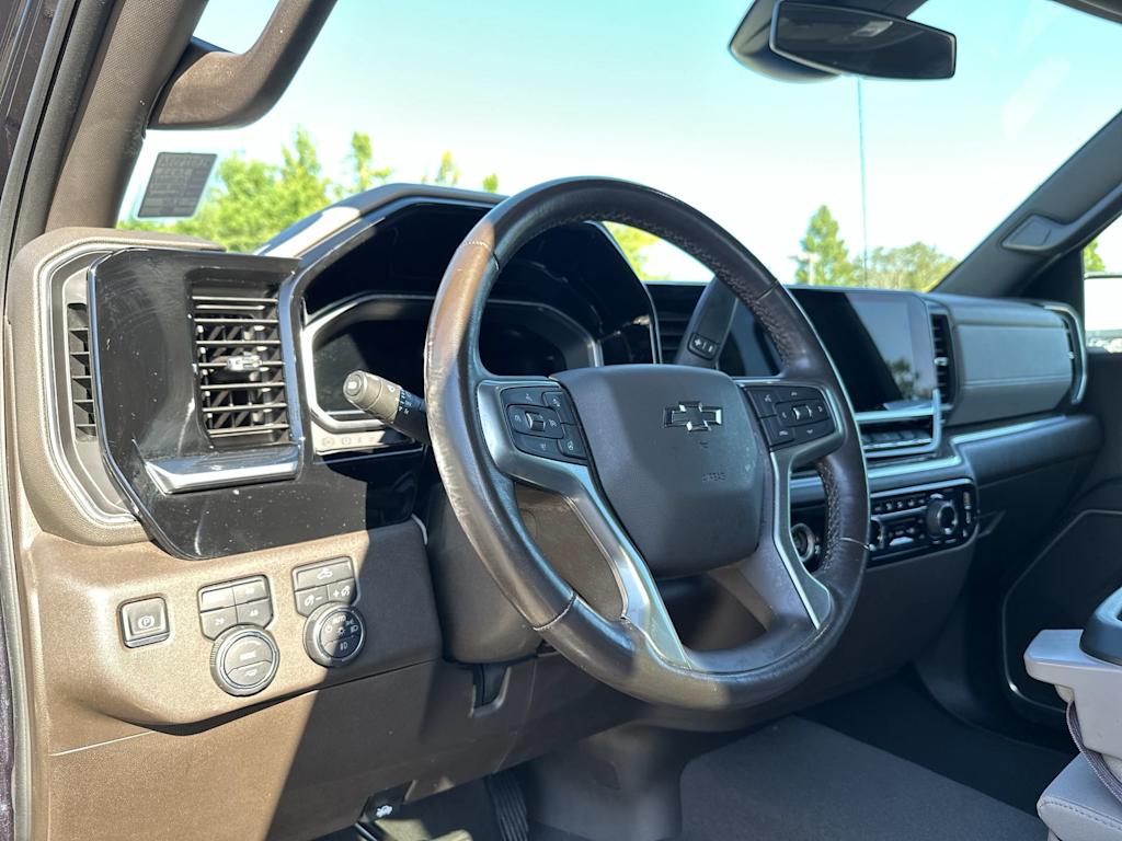 Thumbnail: 2022 Chevrolet Silverado 1500 - 2