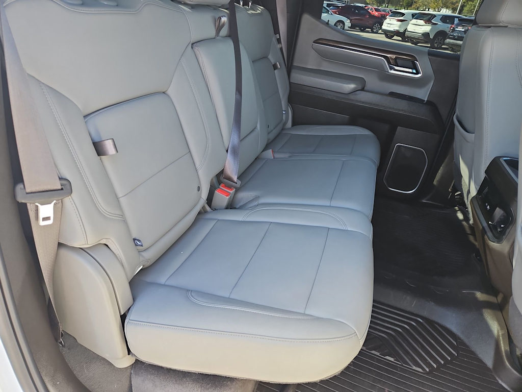 Thumbnail: 2024 Chevrolet Silverado 1500 - 29