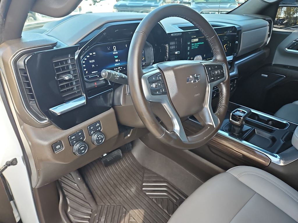 Thumbnail: 2024 Chevrolet Silverado 1500 - 2