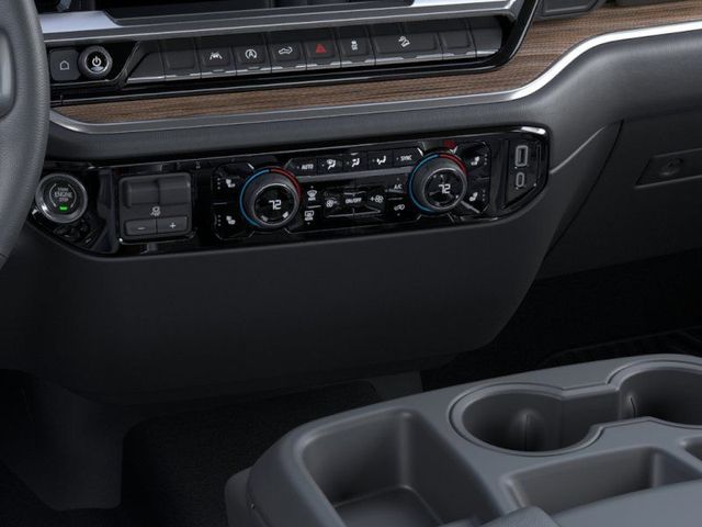 Thumbnail: 2026 Chevrolet Silverado 1500 - 22