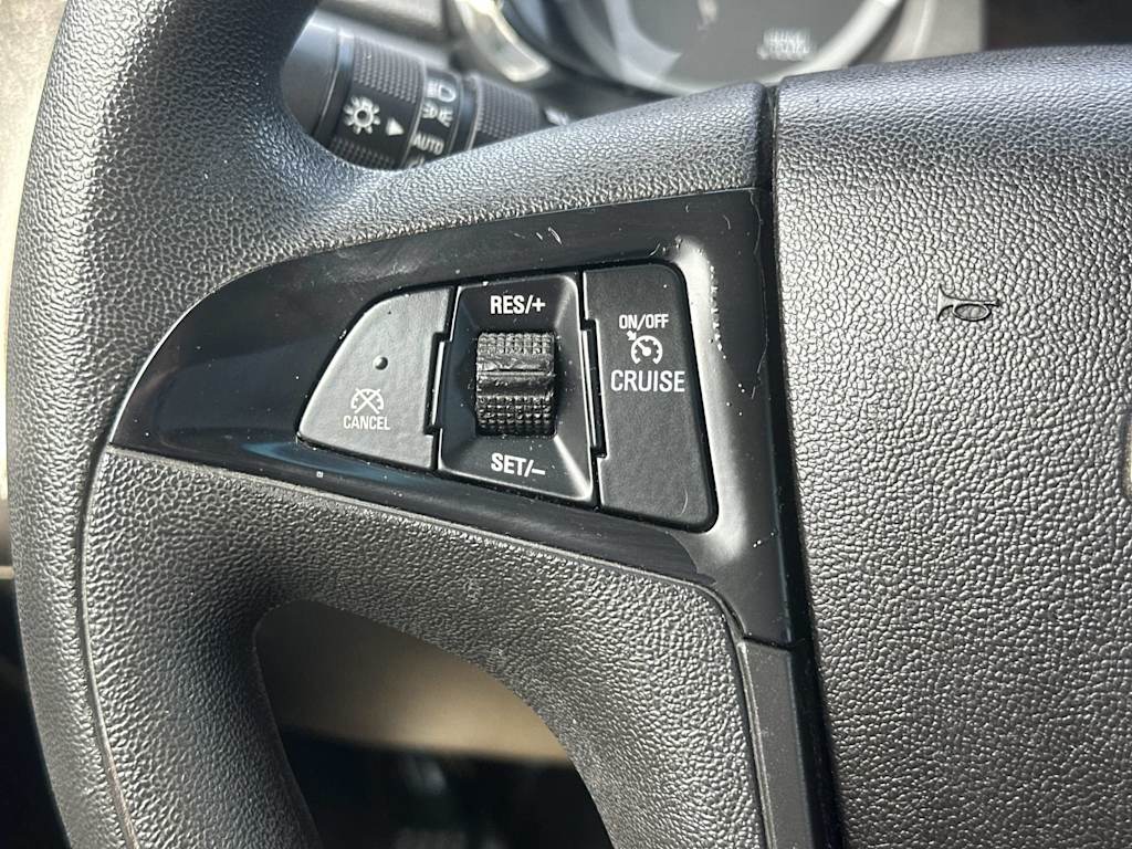 Thumbnail: 2012 GMC Terrain - 32