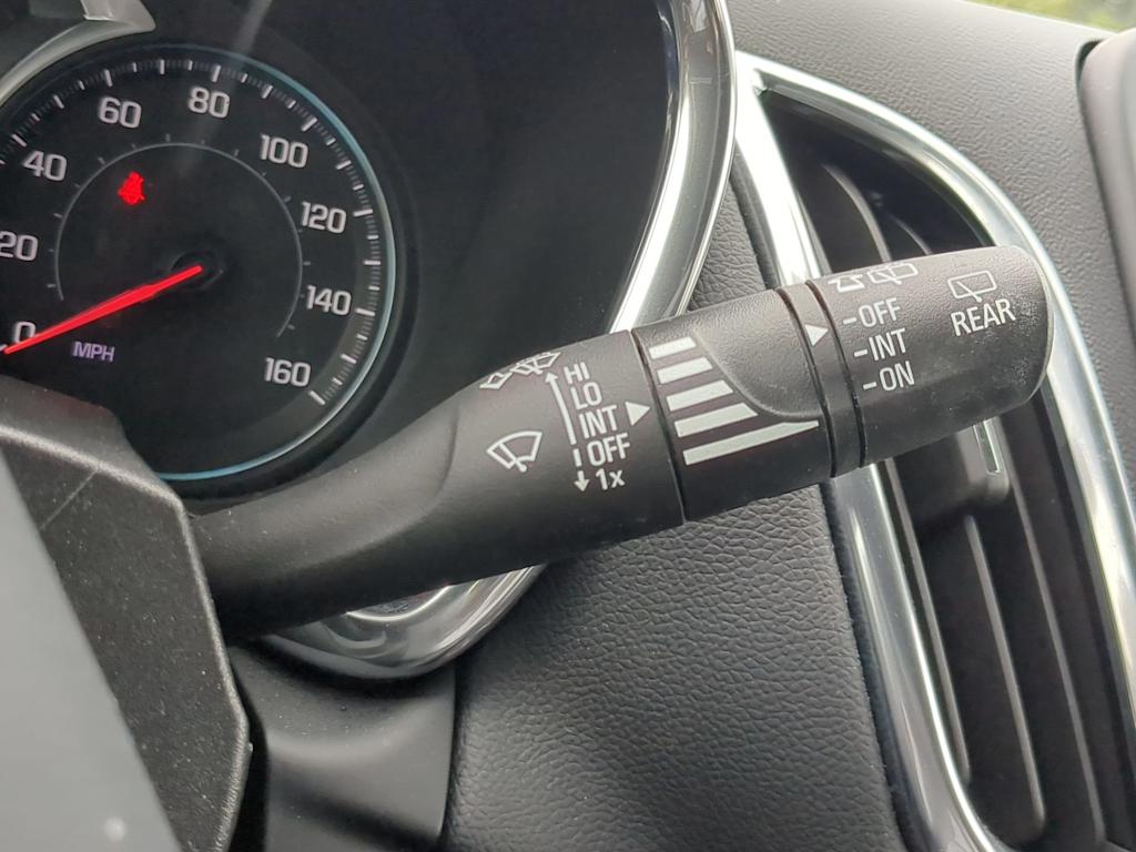 Thumbnail: 2021 Chevrolet Equinox - 13