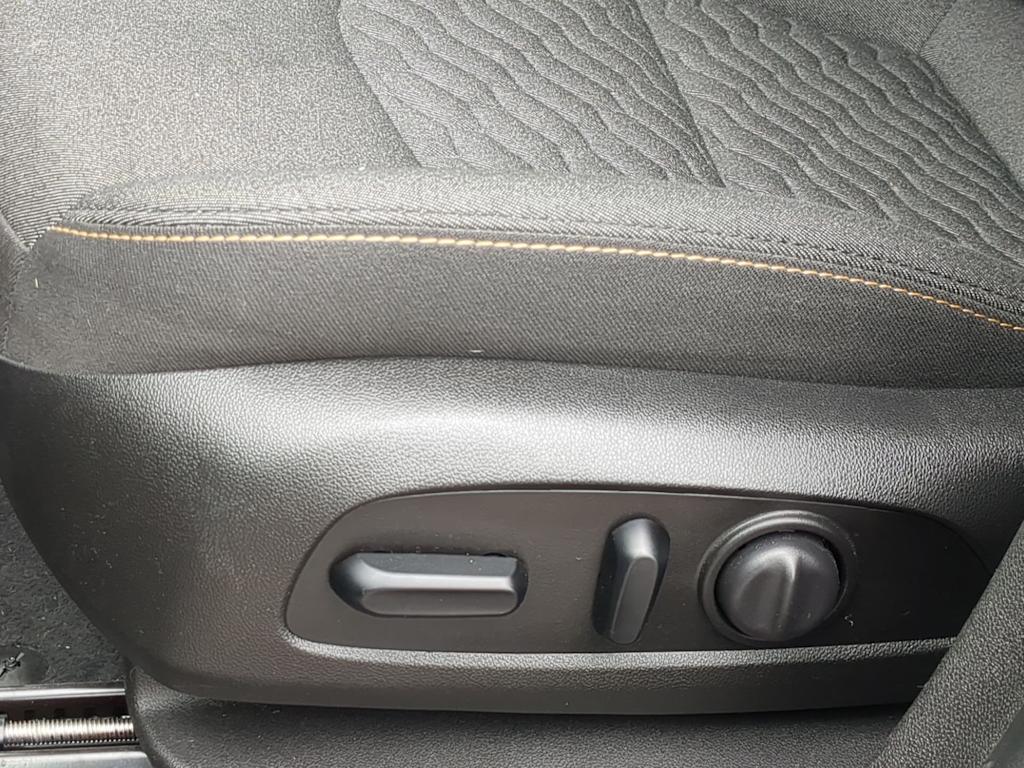 Thumbnail: 2021 Chevrolet Equinox - 27