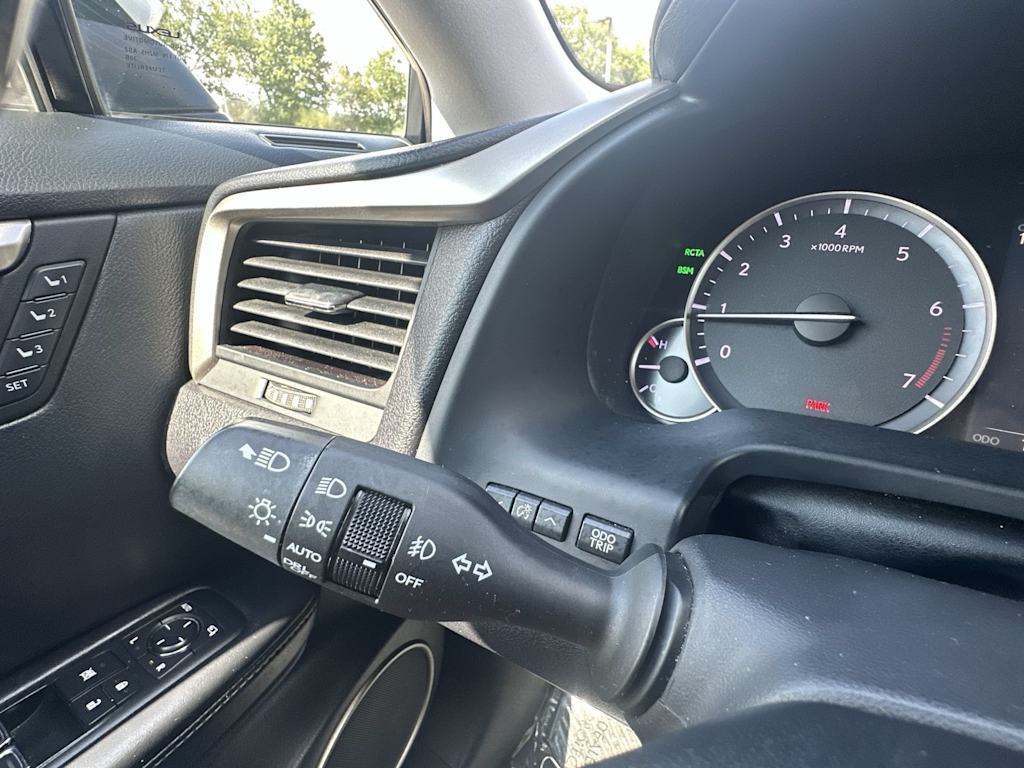 Thumbnail: 2018 Lexus RX - 14