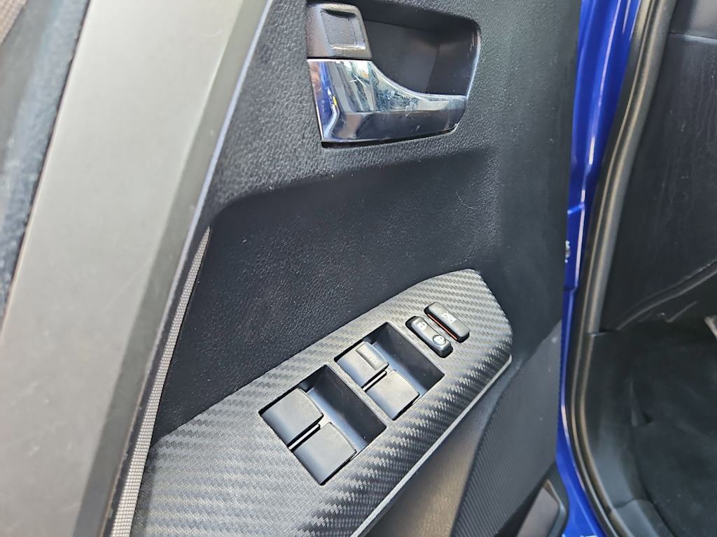 Thumbnail: 2015 Toyota RAV4 - 24