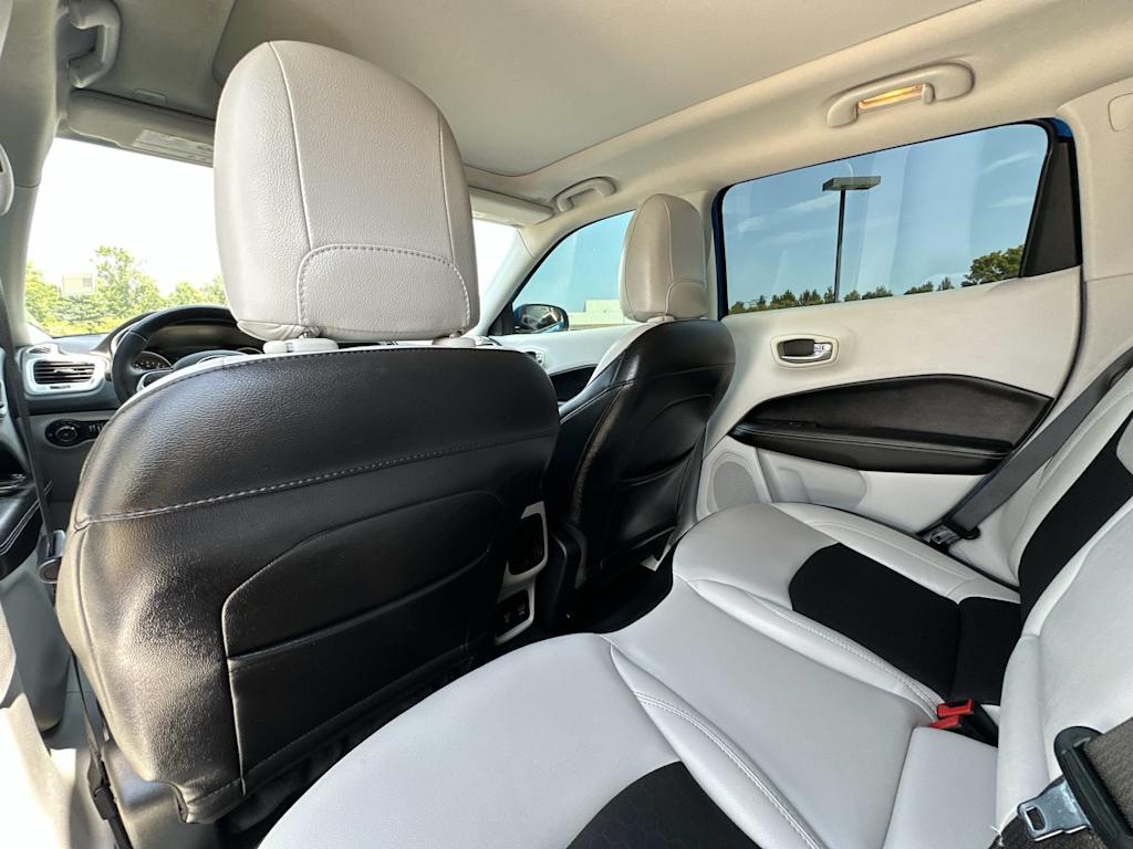 Thumbnail: 2019 Jeep Compass - 12