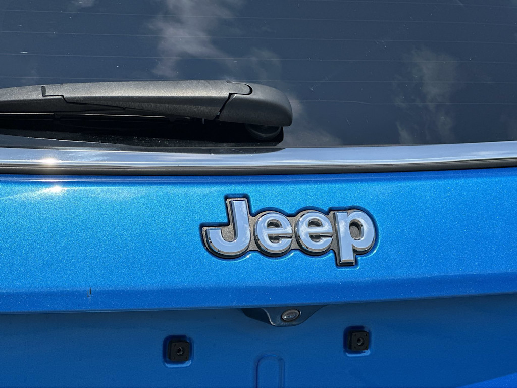 Thumbnail: 2019 Jeep Compass - 17