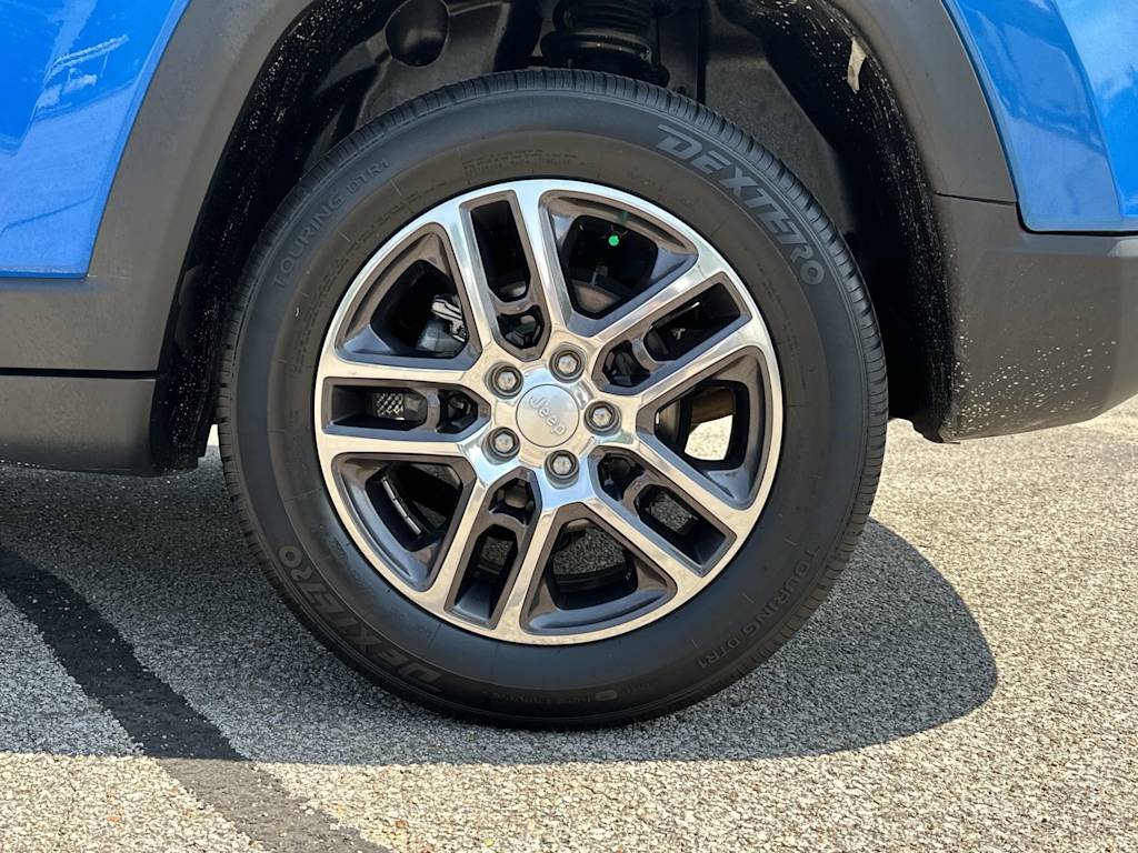 Thumbnail: 2019 Jeep Compass - 7