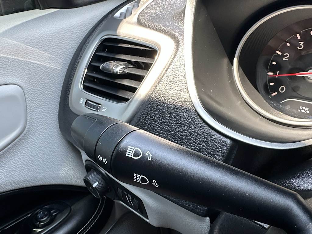 Thumbnail: 2019 Jeep Compass - 14