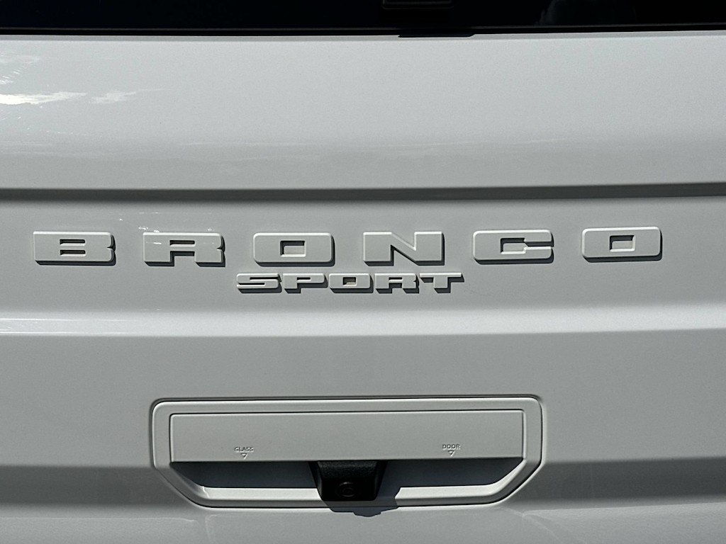 Thumbnail: 2023 Ford Bronco Sport - 25