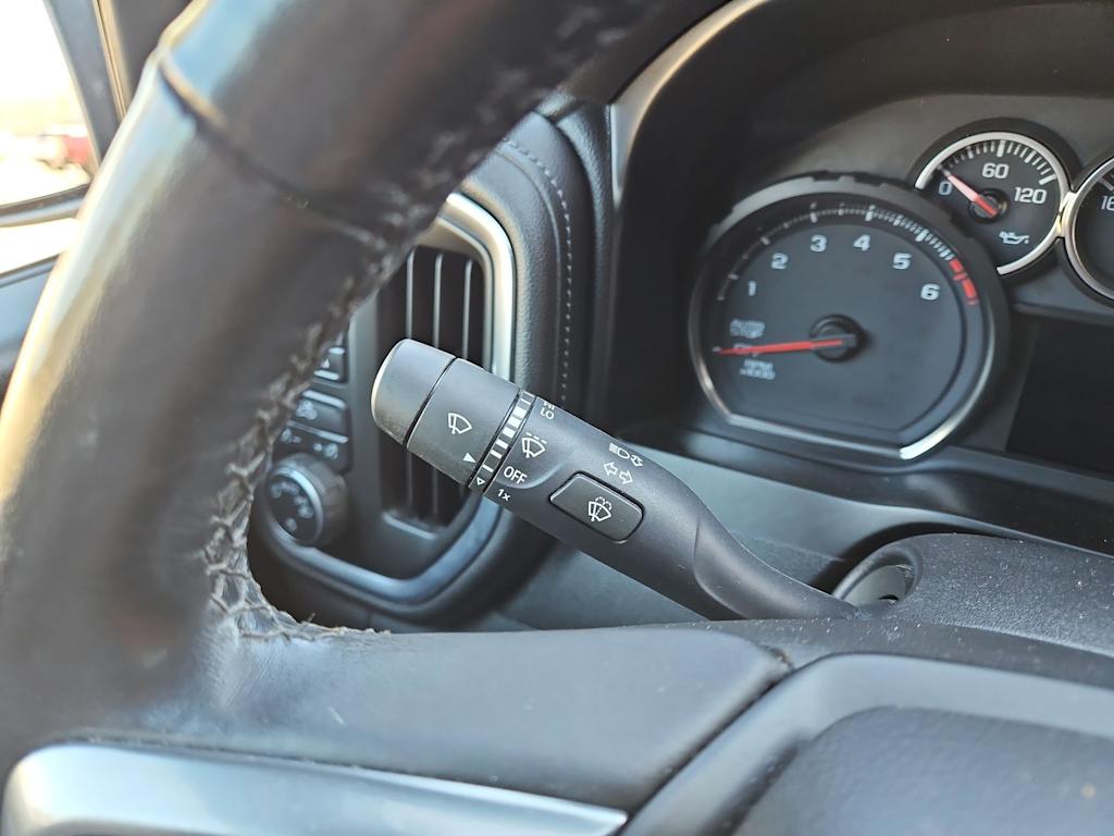 Thumbnail: 2020 Chevrolet Silverado 1500 - 30