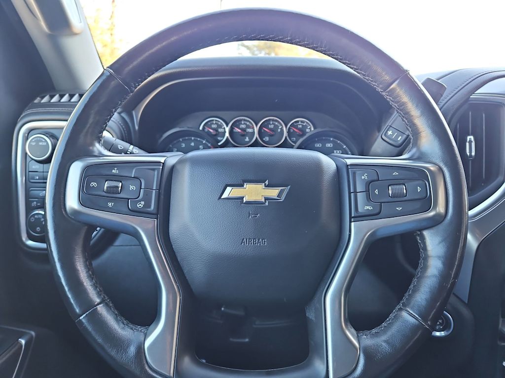 Thumbnail: 2020 Chevrolet Silverado 1500 - 14