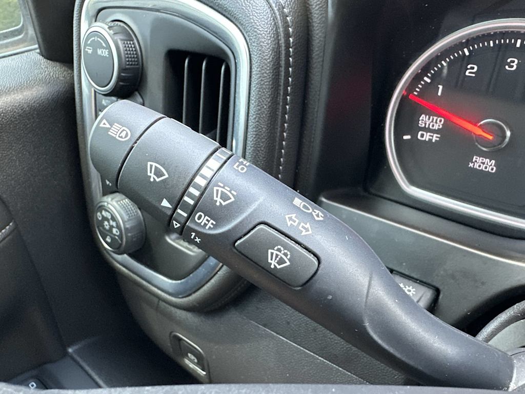 Thumbnail: 2021 Chevrolet Silverado 1500 - 15