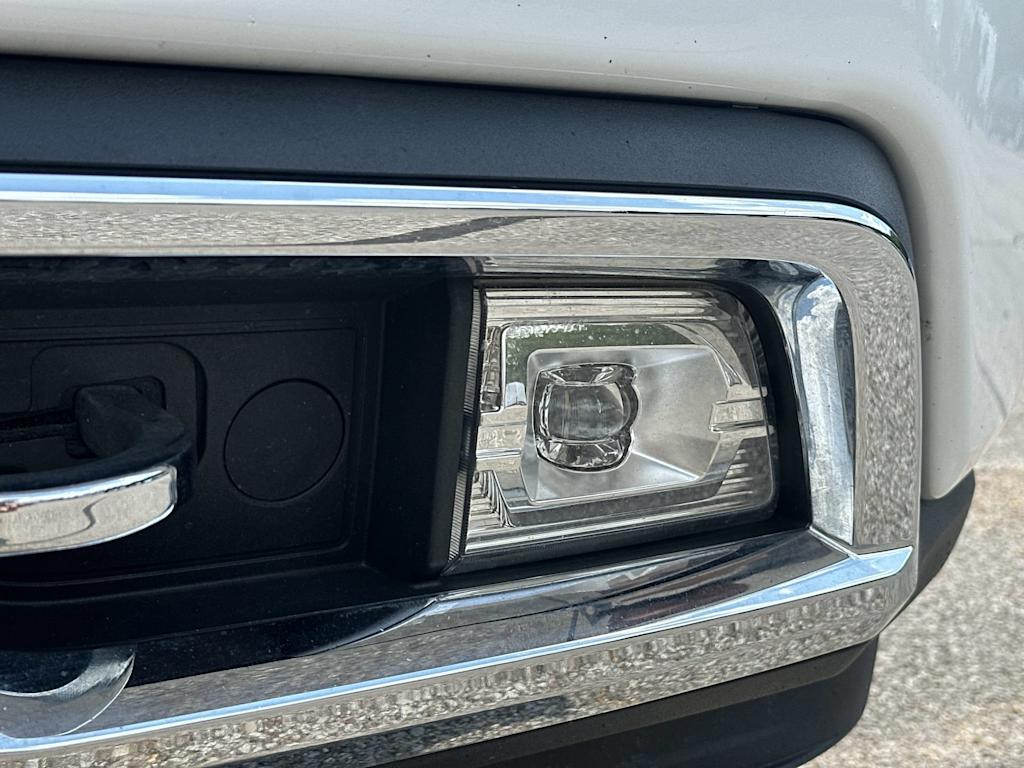 Thumbnail: 2021 Chevrolet Silverado 1500 - 24