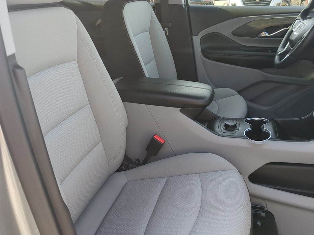 2024 GMC Terrain SLE 12