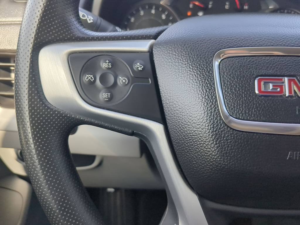 2024 GMC Terrain SLE 29