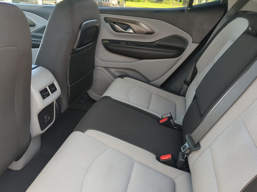 2024 GMC Terrain SLE 13